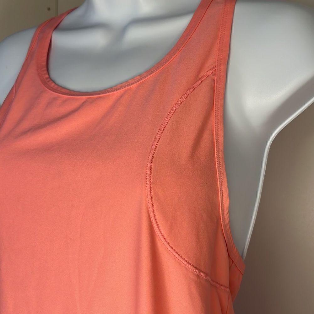 Kenneth Cole Sport Top - Picture 3 of 6
